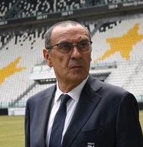 Sarri-CR7, vertice in riviera De Ligt più vicino alla Juve La Sampdoria tenta Totti