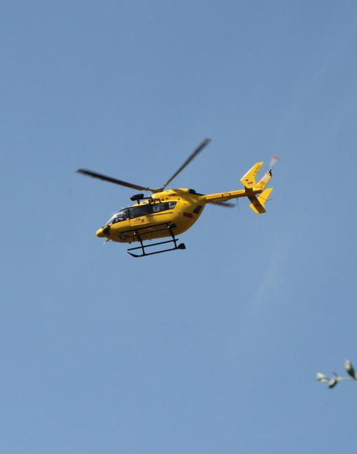 Volo di alcuni metri giù dal poggio Ricoverato a Cisanello