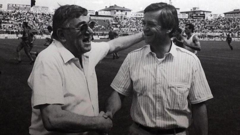 «Forza mister, torna presto con noi» Il calcio pisano a fianco di Gigi Simoni