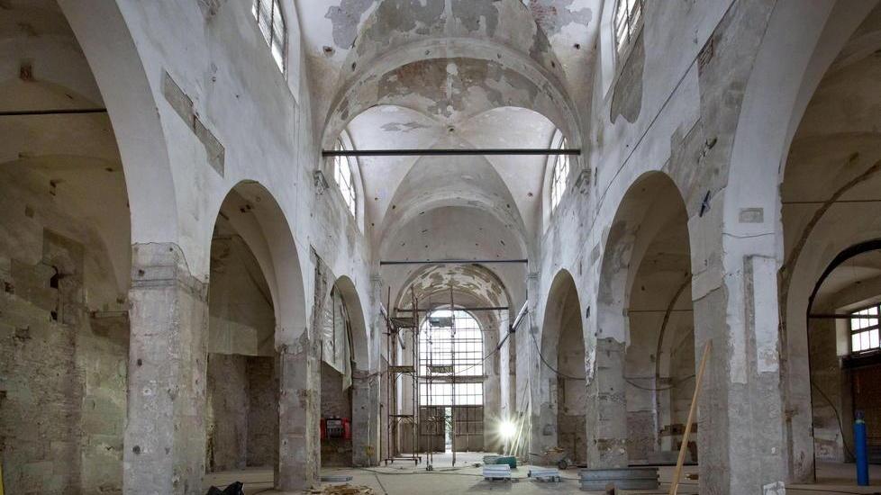 Comunità filippina interessata al Carmine. Il progetto? Trasformarlo in luogo di culto