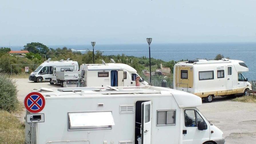 Camper senza regole di giorno e di notte