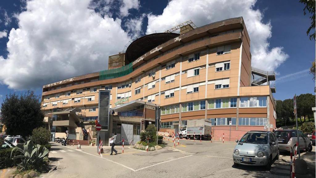 Malore improvviso, muore a 34 anni in vacanza all'Elba