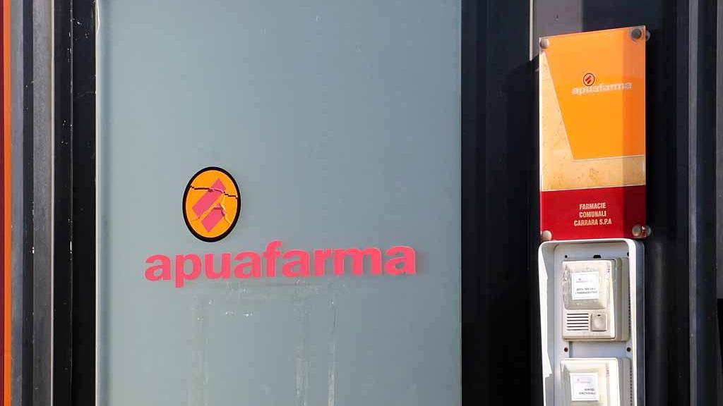 Processo per la "cresta" sui loculi ad Apuafarma: «Mancavano molti scontrini»