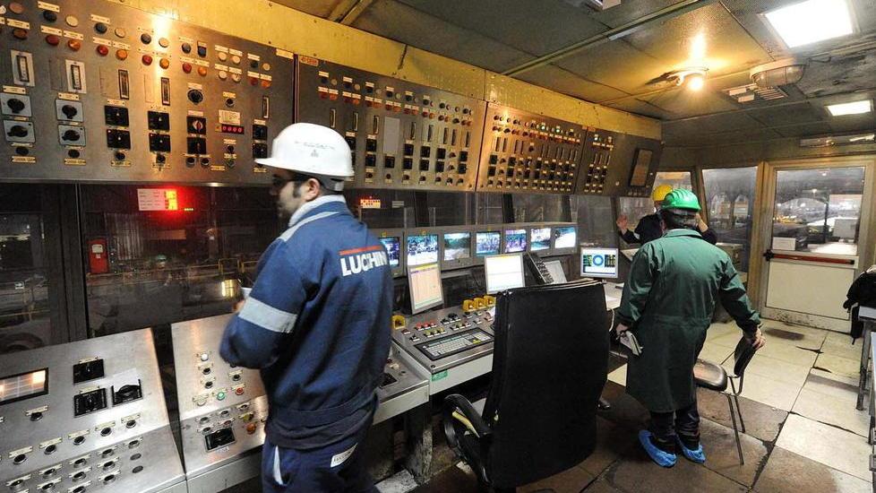 I lavoratori confermano lo sciopero, l’azienda prosegue la sperimentazione sugli acciai al piombo al tmp