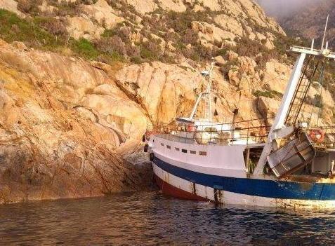 Scafo troppo fragile Si studia un’alternativa per il peschereccio