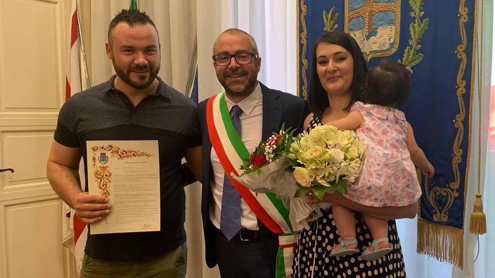 Prime nozze per il sindaco Franconi