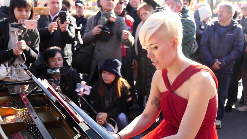 La pianista Mazzoni in partenza per il tour in Cina