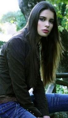 A sinistra, la top model Juli Rovaris a destra il torinese Andrea Preti