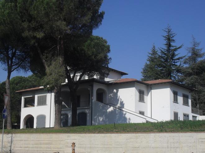 Una Rsa nella villa di via del Granaio 
