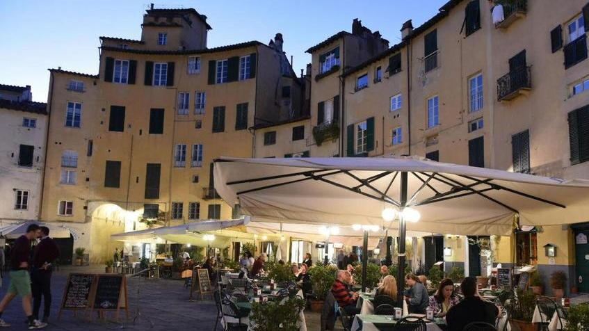 Un connubio di arte ed economia: banche, imprese e visita culturale