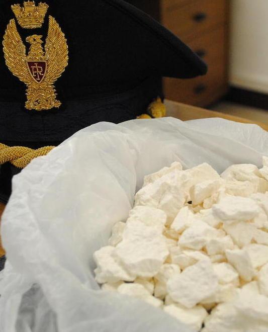 Arrestato lo spacciatore di coca che fa la spola tra Tirana e Prato 