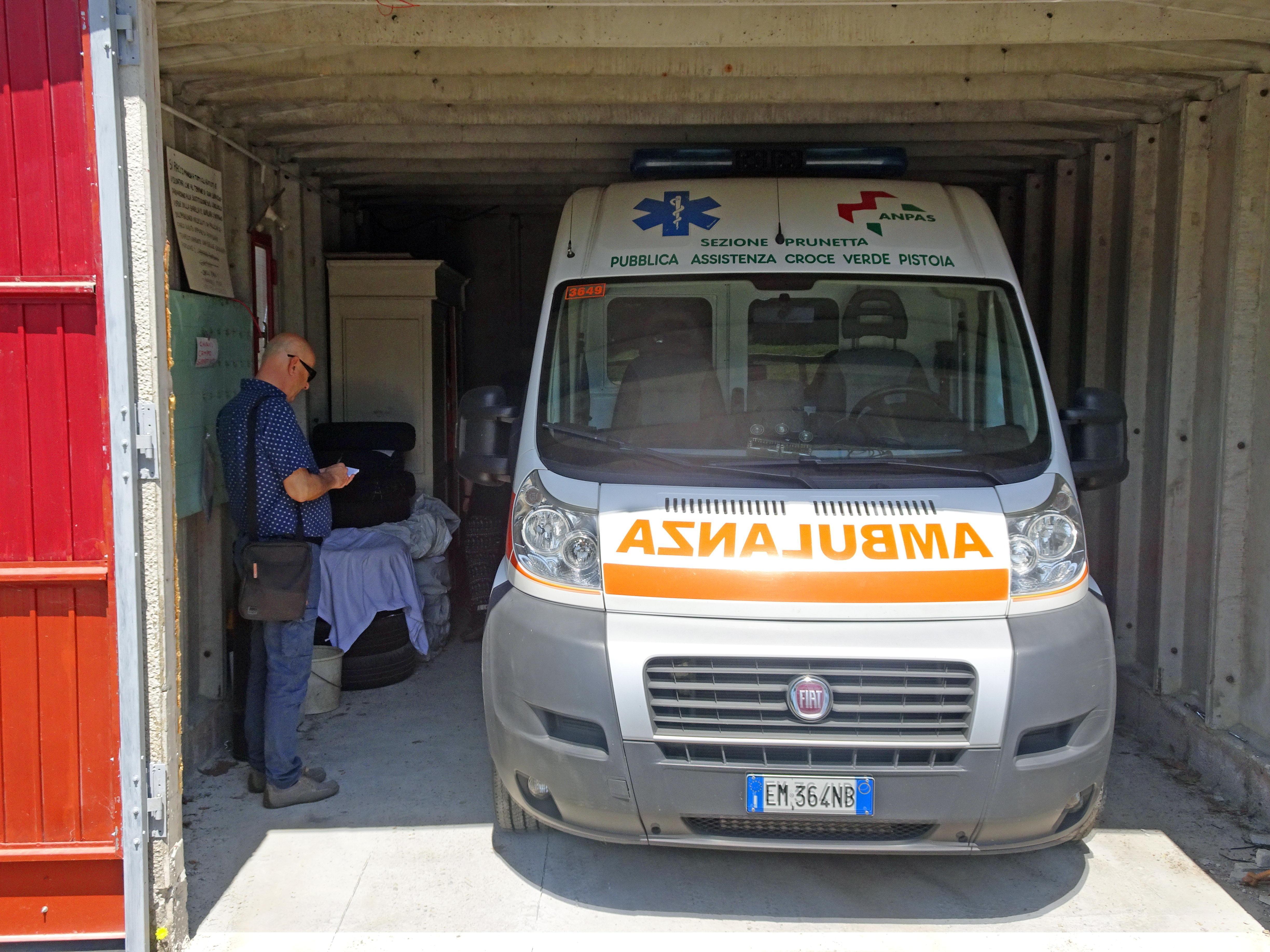 Identificati gli autori del furto dell’ambulanza