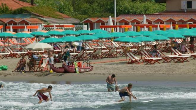 No alla discoteca in spiaggia tutto l’anno