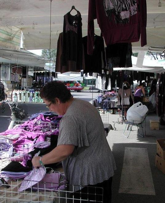 Cambia la gestione dei rifiuti per il mercato settimanale 
