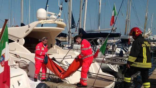 Esercitazione anti incendio alla banchina Tistino