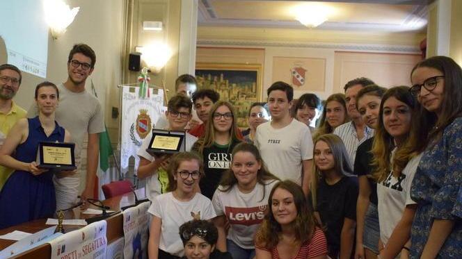 Premiati i vincitori dei tappeti di segatura