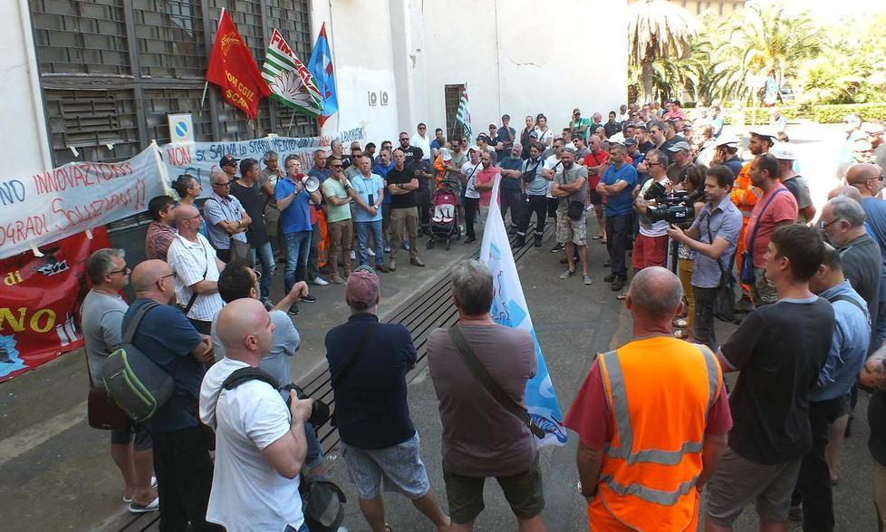 Sindacati sotto la direzione Jsw «Ora dalle parole si passi ai fatti» 