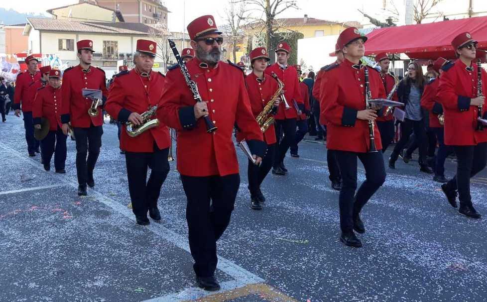 Ora nel cuore di Palaia c’è “via della Filarmonica” così il borgo festeggia i 150 anni della sua banda