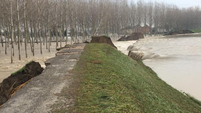 Dalle disco alle piste ciclabili De Miro li aveva già fermati