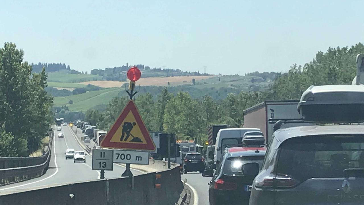 Fi-Pi-Li, ok delle ditte: «Contro le code lavori di notte per le asfaltature»