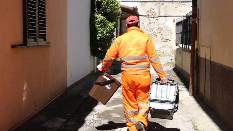 Aamps cerca personale per fare il porta a porta: come fare domanda