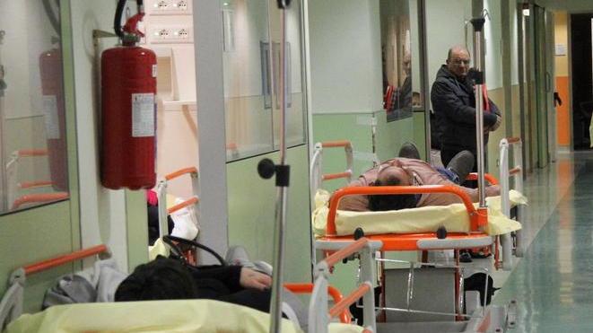Ospedali toscani al collasso: mancano 2260 tra infermieri, Oss e personale medico