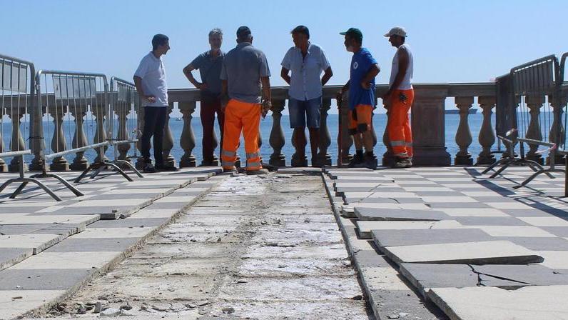 Terrazza, il pavimento sarà messo in sicurezza con una gettata di cemento