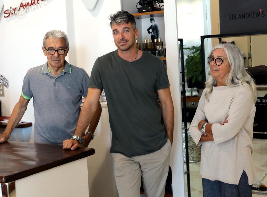 I carpigiani difendono il vescovo Cavina «È stato un complotto» 