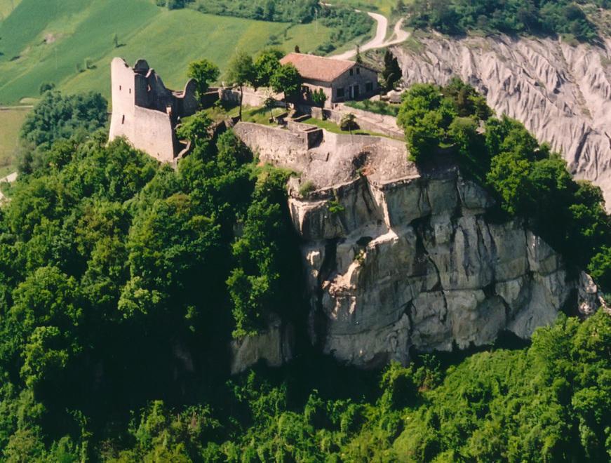 Il castello di Canossa