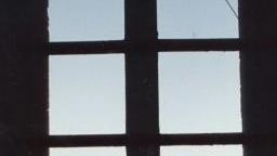 Una suggestiva inquadratura del faro di Punta Scorno all&#146;Asinara visto dalla stazione semaforica per le segnalazioni luminose Quest&#146;ultima rientra fra i beni affidati alla Conservatoria regionale delle coste per un nuovo uso 