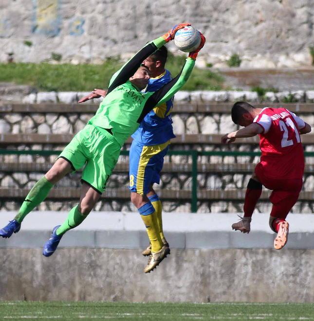 Il portiere Mazzini: tante richieste ma ho scelto Pontedera
