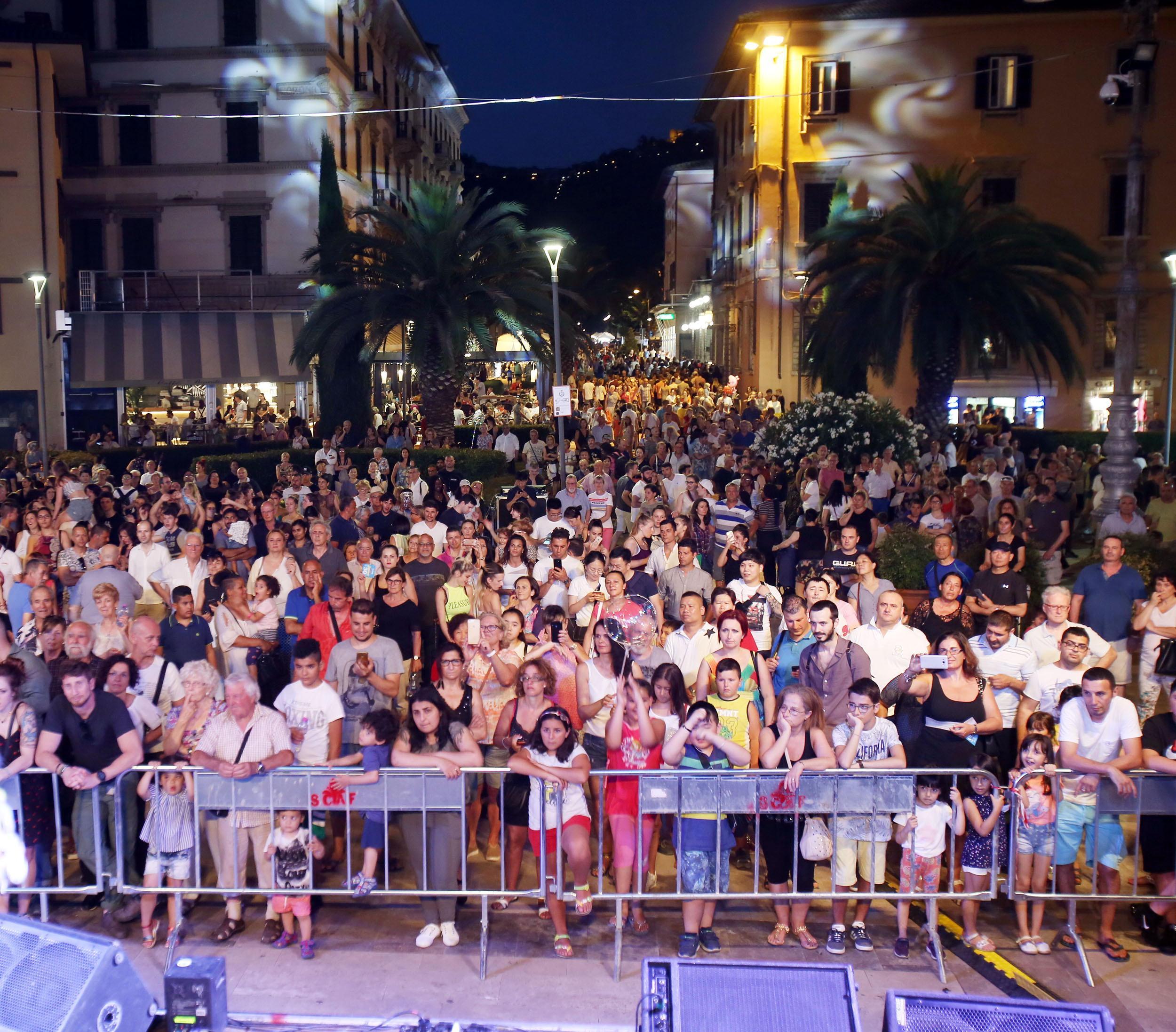 Montecatini si è vestita a festa senza preoccuparsi di far rumore 