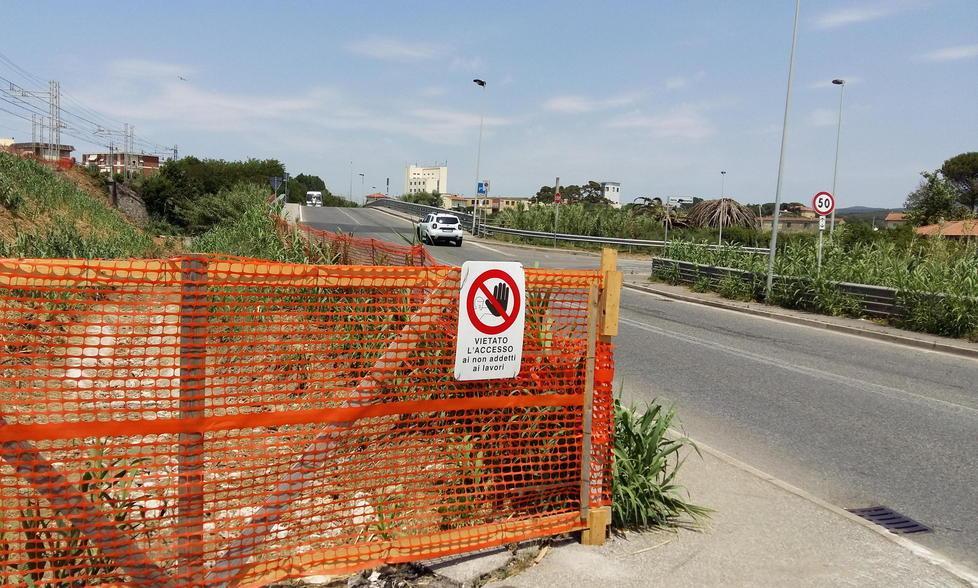 Via Grotta delle Fate, partono i lavori: scongiurata la chiusura della strada 