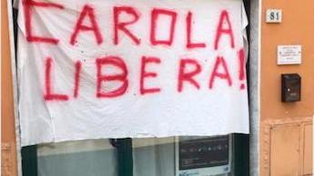 Fatto rimuovere striscione di solidarietà per la Sea Watch
