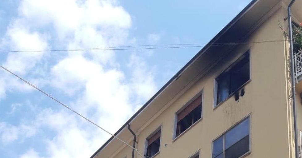 Fiamme dal condizionatore