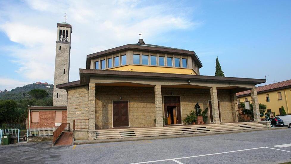 Padre Caccamo nuovo parroco di San Francesco a Montecatini