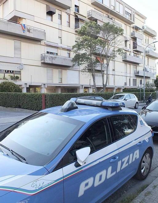Uomo trovato morto dopo tre giorni nella sua abitazione