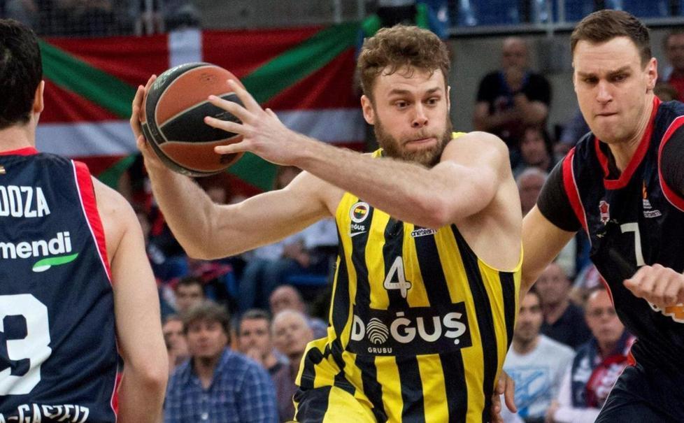 Nicolò Melli nella storia dello sport italiano Sarà il primo reggiano a giocare nella NBA 