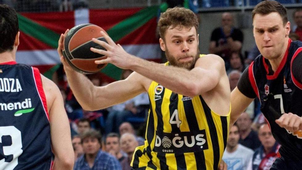 Nicolò Melli nella storia dello sport italiano Sarà il primo reggiano a giocare nella NBA