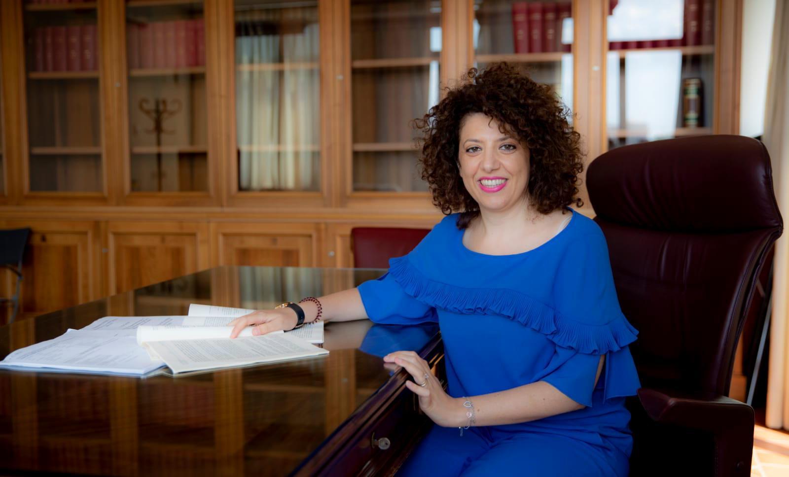 M5S, Gloria Vizzini espulsa: "Così Di Maio si assicura obbedienza"