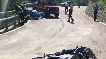 Mirandola: «Vogliamo giustizia per mio fratello morto»