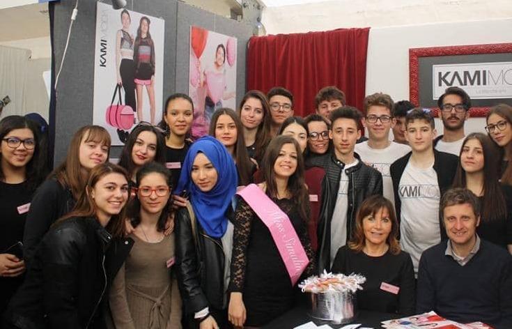 Carpi, al Meucci prima classe di diplomati nello studio del cinese 