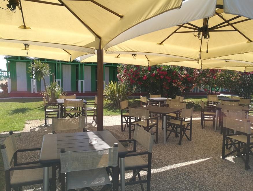 Galliano, storico bagno del Cinquale amato da tanti vip e... dai pratesi 