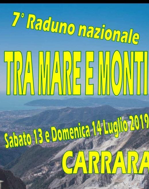 Vespisti da tutta Italia si danno appuntamento in città: maxi raduno