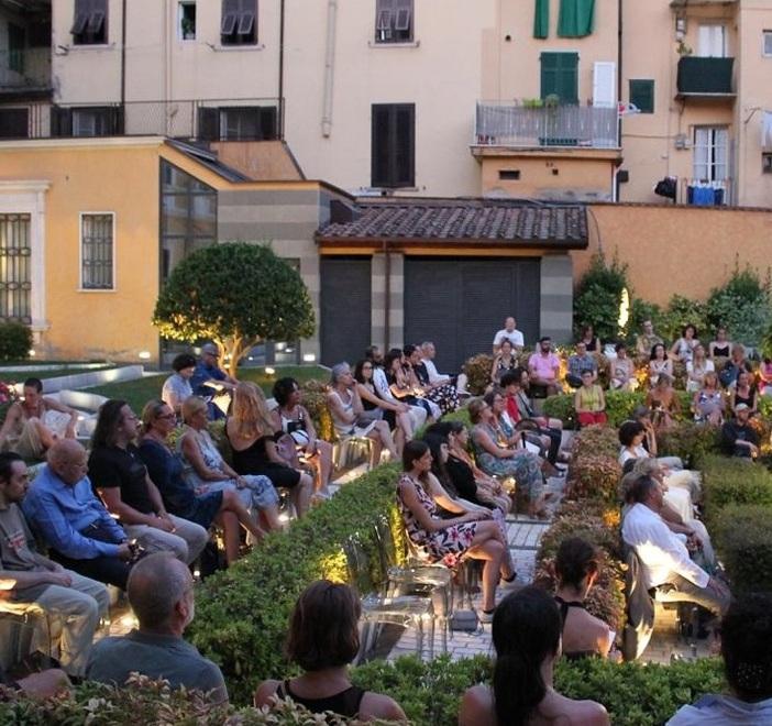 Codello omaggia Ferrer e l’anarchia di Carrara 