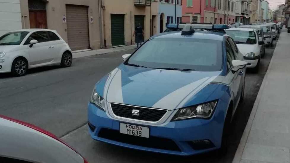 Trovato morto in casa Indaga la polizia