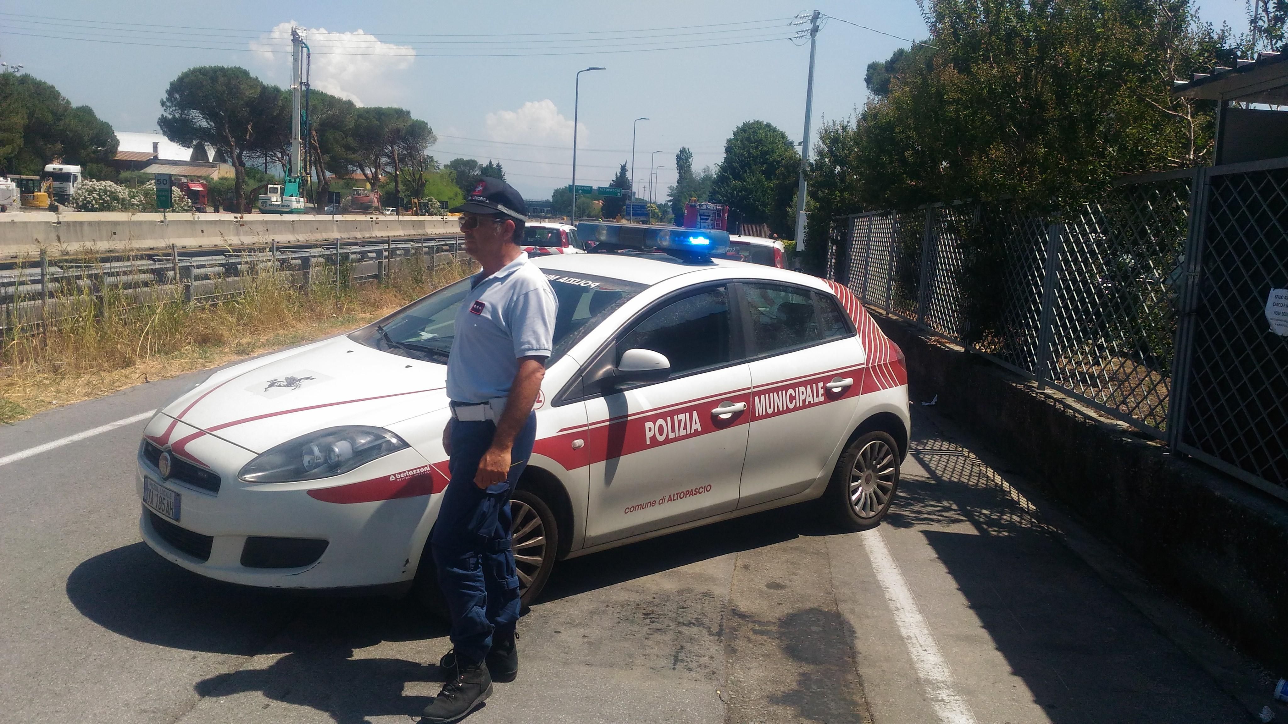 Forano la conduttura del gas, riaperta la Firenze-Mare 