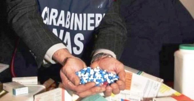 Modena. Trovato con droga e anabolizzanti, arrestato 