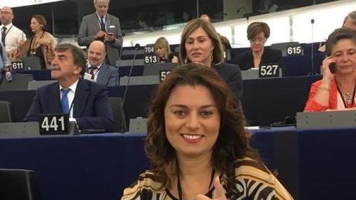 Subito una sorpresa per Ceccardi: le tocca lo scranno di Salvini