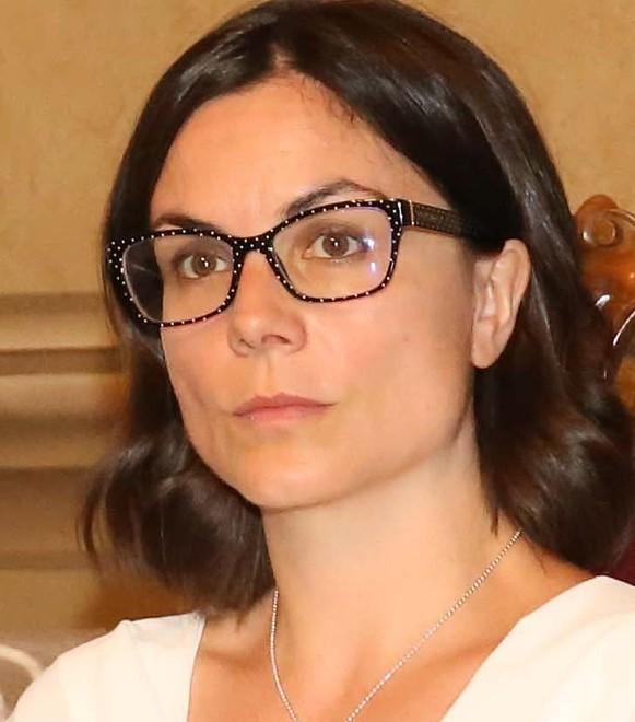 Centro storico e Commercio vanno a Sidoli